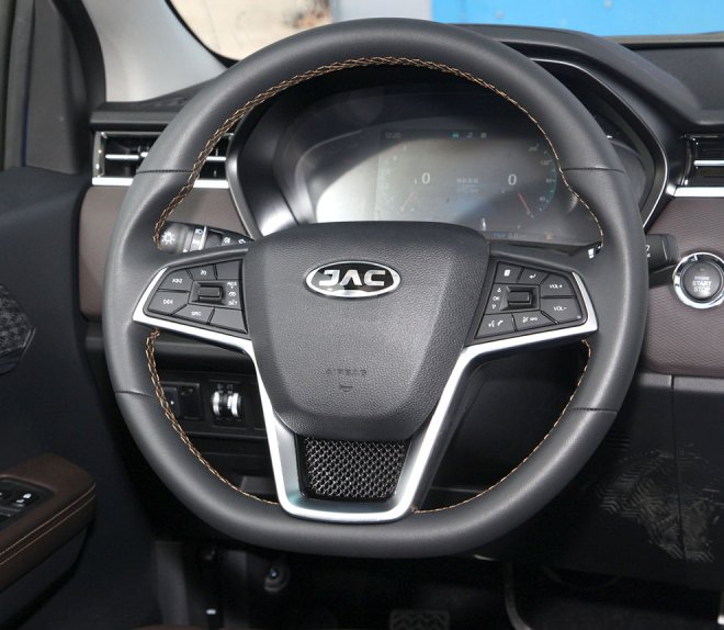 _0006_1400x0_1_q95_autohomecar__ChsEnF-EIjaAAEROACBuF-9wy7M677